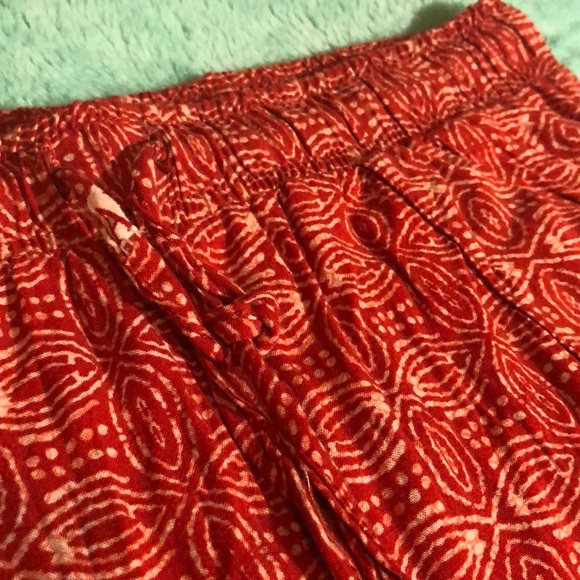 Baggy Pattern Pants | SIZE S - Picture 3 of 4